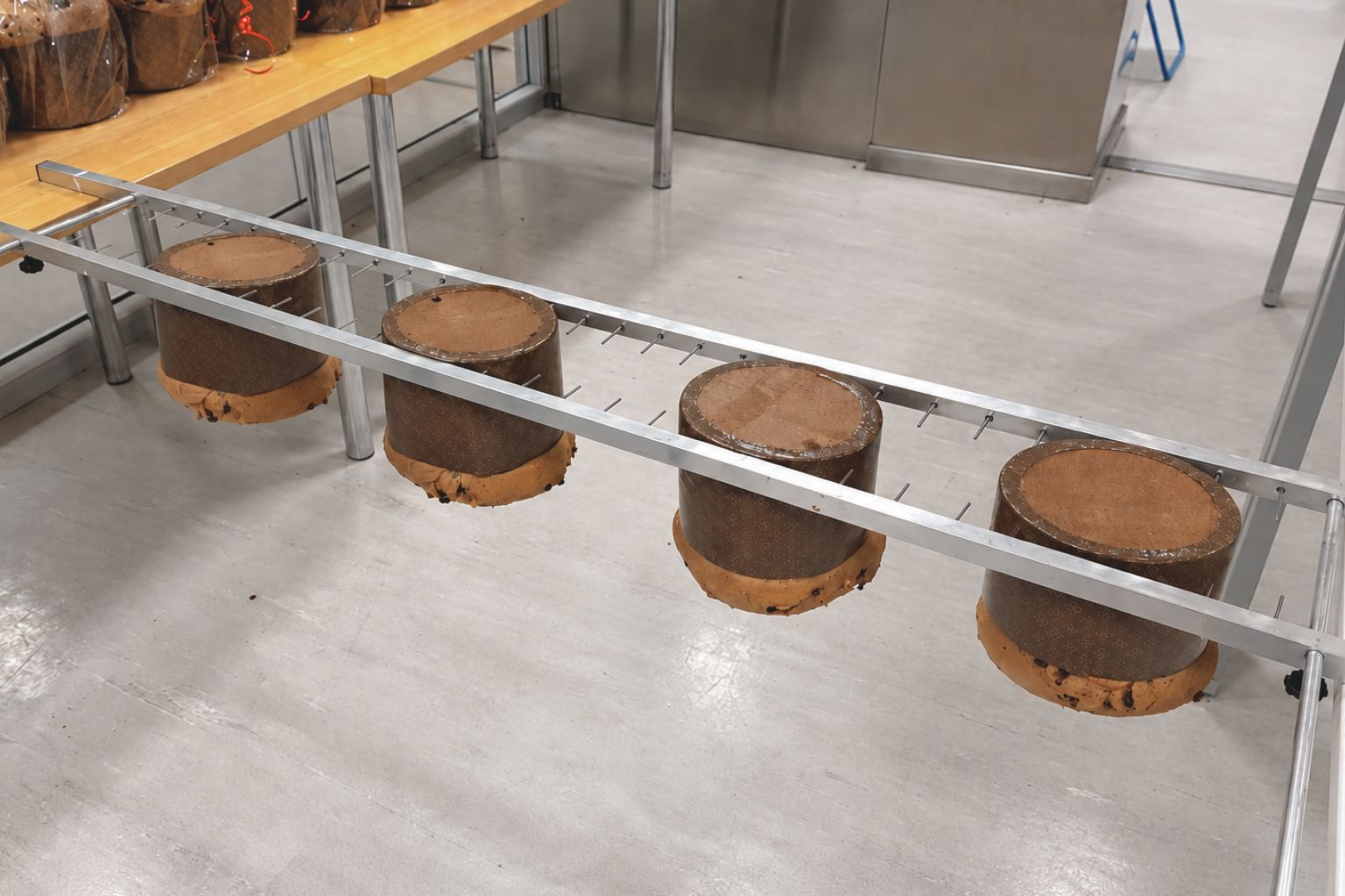 Soporte inox girapanettone 221 cm